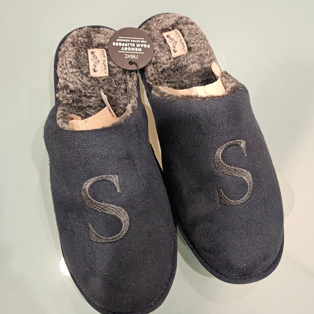 Mans Faux Fur Lining Memory Form Slipper With initial " S "